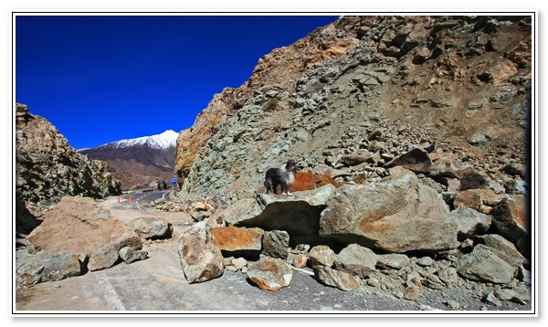 Teide Strasse unbefahrbar